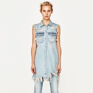 💋SOLD💋 Distressed Denim Zara Vest